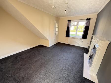 2 bedroom End of terrace house for sale in Barley Close, Burton-On-Trent