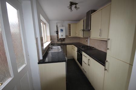 2 bedroom Terraced House to let in Oak Street, Staffordshire, Burton upon Trent, DE14