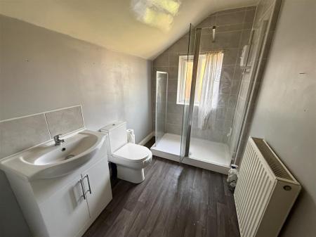 2 bedroom Terraced House for sale in Blackpool Street, Burton-On-Trent