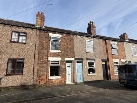 3 bedroom Terraced House for sale in Wetmore Road, Burton-On-Trent