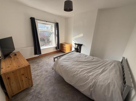 3 bedroom Terraced House for sale in Wetmore Road, Burton-On-Trent