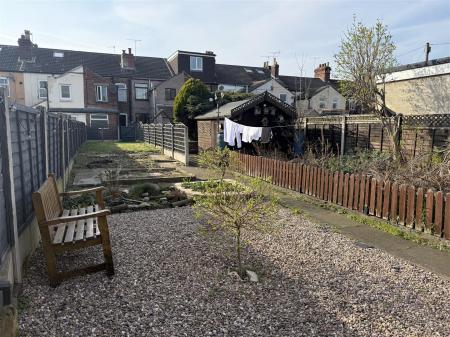 3 bedroom Terraced House for sale in Wetmore Road, Burton-On-Trent