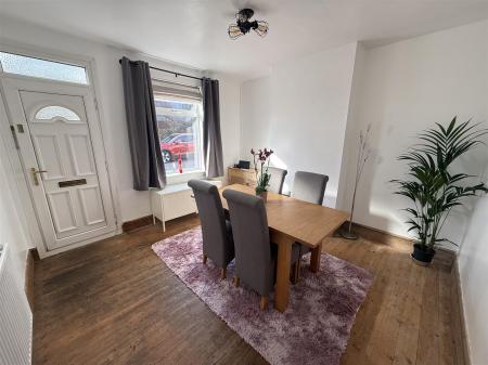 3 bedroom Terraced House for sale in Wetmore Road, Burton-On-Trent