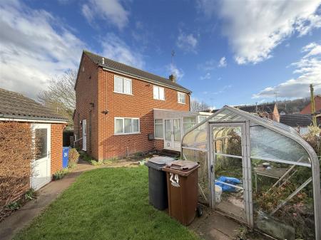 3 bedroom Detached house for sale in Clay Street East, Burton-On-Trent