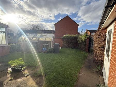 3 bedroom Detached house for sale in Clay Street East, Burton-On-Trent