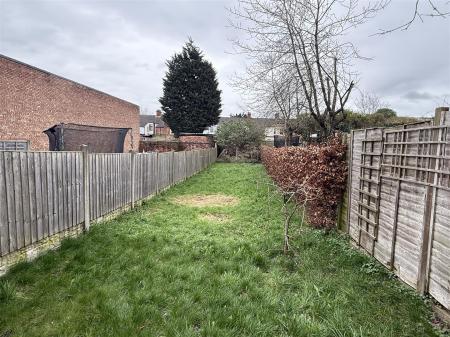 3 bedroom Terraced House for sale in Uxbridge Street, Burton-On-Trent