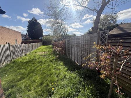 3 bedroom Terraced House for sale in Uxbridge Street, Burton-On-Trent
