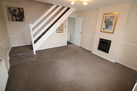 2 bedroom Semi-detached house to let in Glamis Close, Burton Upon Trent, Stretton, DE13