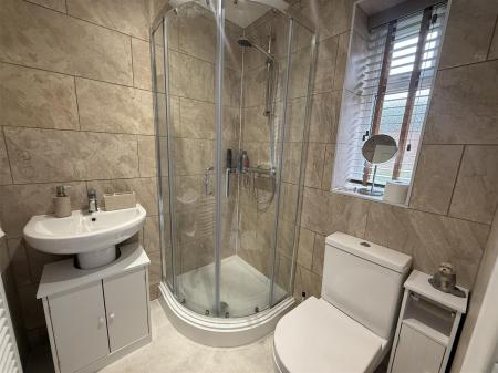 3 bedroom Semi-detached house for sale in Lovatt Close, Stretton, Burton-On-Trent