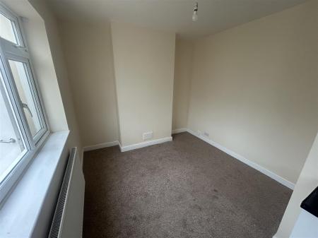 3 bedroom Semi-detached house for sale in Greenwood Road, Burton-On-Trent