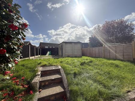 3 bedroom Semi-detached house for sale in Greenwood Road, Burton-On-Trent