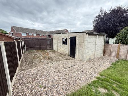 3 bedroom Semi-detached house for sale in Greenwood Road, Burton-On-Trent
