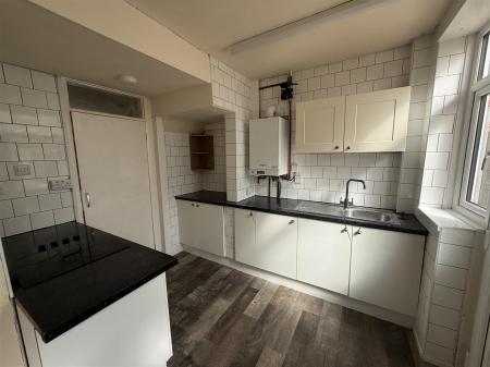 3 bedroom Semi-detached house for sale in Greenwood Road, Burton-On-Trent