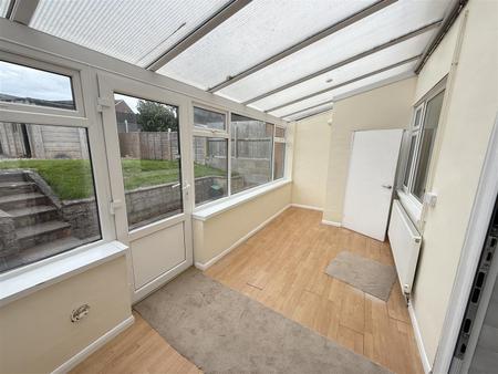 3 bedroom Semi-detached house for sale in Greenwood Road, Burton-On-Trent