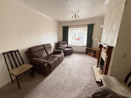 2 bedroom Semi-detached bungalow for sale in Marlborough Crescent, Burton-On-Trent