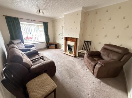 2 bedroom Semi-detached bungalow for sale in Marlborough Crescent, Burton-On-Trent