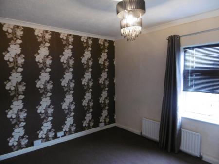 2 bedroom Terraced House to let in Watery Lane, Swadlincote, Newhall, DE11