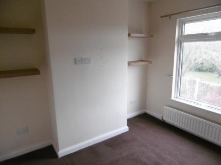 2 bedroom Terraced House to let in Watery Lane, Swadlincote, Newhall, DE11