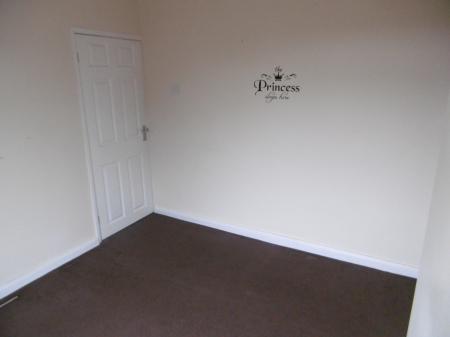 2 bedroom Terraced House to let in Watery Lane, Swadlincote, Newhall, DE11