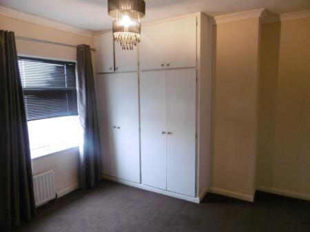 2 bedroom Terraced House to let in Watery Lane, Swadlincote, Newhall, DE11