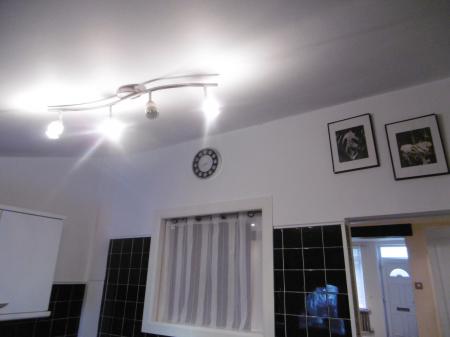 2 bedroom Terraced House to let in Watery Lane, Swadlincote, Newhall, DE11