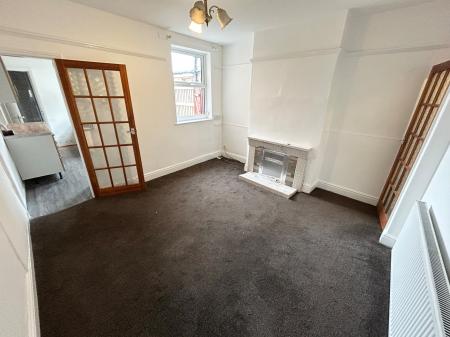 3 bedroom Terraced House to let in Belvedere Road, Staffordshire, Burton upon Trent, DE13