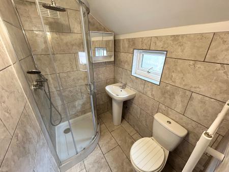3 bedroom Terraced House to let in Belvedere Road, Staffordshire, Burton upon Trent, DE13
