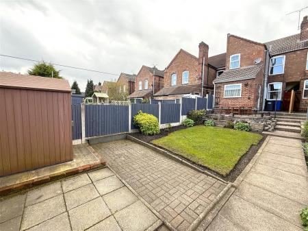 2 bedroom End of terrace house for sale in Calais Road, Burton-On-Trent