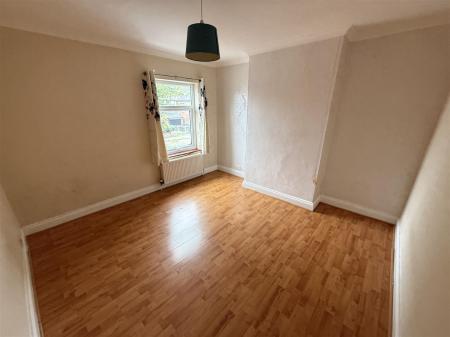 2 bedroom Terraced House to let in Stanton Road, Burton Upon Trent, Stapenhill, DE15