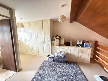 1 bedroom Terraced House for sale in Eton Close, Burton-On-Trent