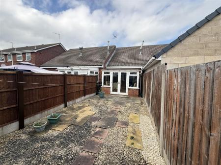1 bedroom Terraced House for sale in Eton Close, Burton-On-Trent