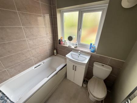 2 bedroom Semi-detached house for sale in Salisbury Drive, Midway, Swadlincote