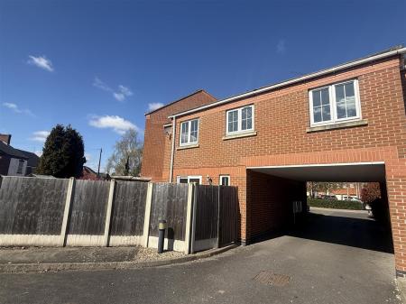2 bedroom Town house for sale in Grants Yard, Burton-On-Trent