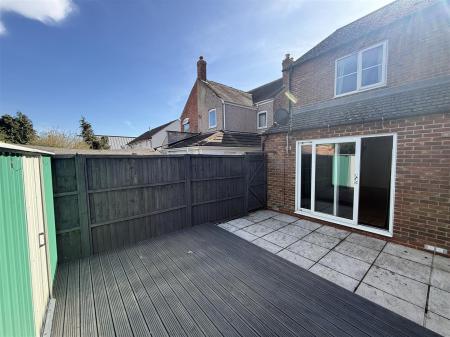 2 bedroom Semi-detached house for sale in Rose Tree Lane, Newhall, Swadlincote