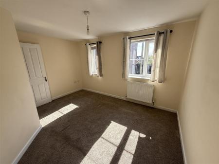 2 bedroom Semi-detached house for sale in Rose Tree Lane, Newhall, Swadlincote