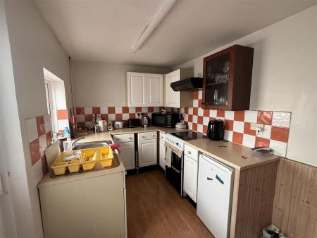2 bedroom Terraced House for sale in Shobnall Street, Burton-On-Trent