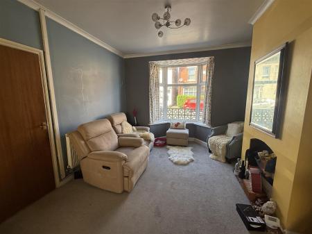 2 bedroom Terraced House for sale in Shobnall Street, Burton-On-Trent