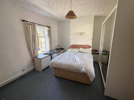 2 bedroom Terraced House for sale in Shobnall Street, Burton-On-Trent