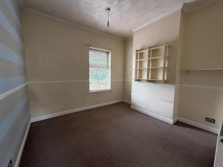 2 bedroom Terraced House for sale in Horninglow Road, Burton-On-Trent