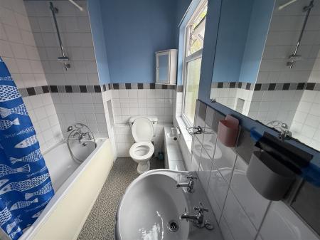 2 bedroom Terraced House for sale in Horninglow Road, Burton-On-Trent