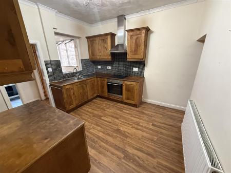 2 bedroom Terraced House for sale in Horninglow Road, Burton-On-Trent