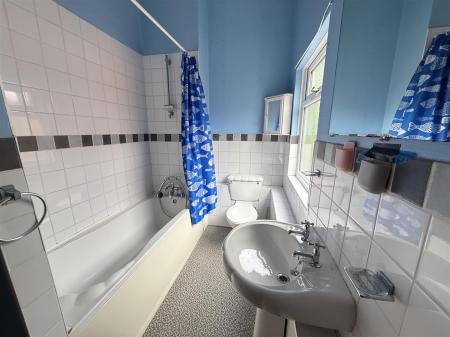 2 bedroom Terraced House for sale in Horninglow Road, Burton-On-Trent