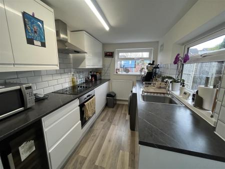 2 bedroom Terraced House for sale in Ordish Street, Burton-On-Trent