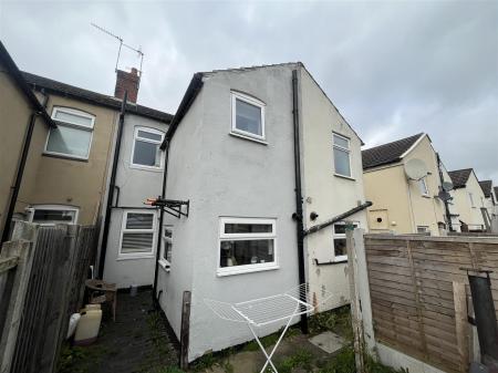 2 bedroom Terraced House for sale in Ordish Street, Burton-On-Trent