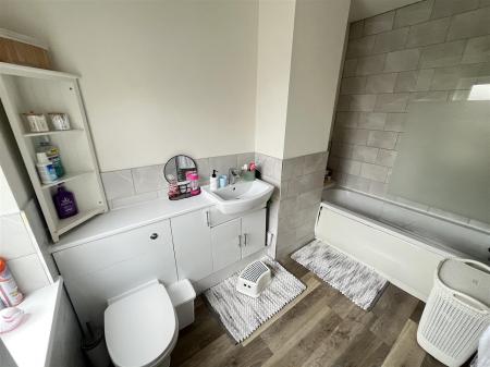2 bedroom Terraced House for sale in Ordish Street, Burton-On-Trent