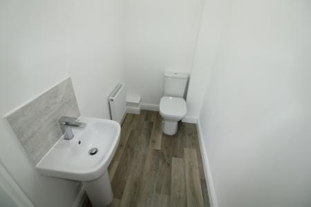 2 bedroom Town house to let in Fairfields, Burton Upon Trent, Branston, DE14