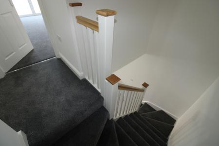 2 bedroom Town house to let in Fairfields, Burton Upon Trent, Branston, DE14