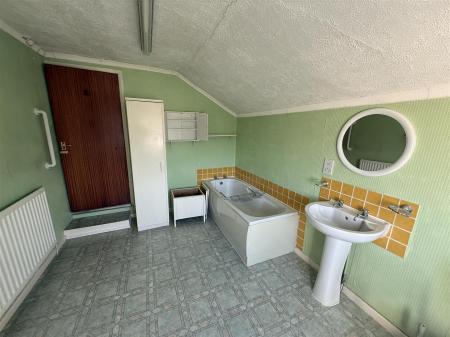 2 bedroom Terraced House for sale in Grange Street, Burton-On-Trent