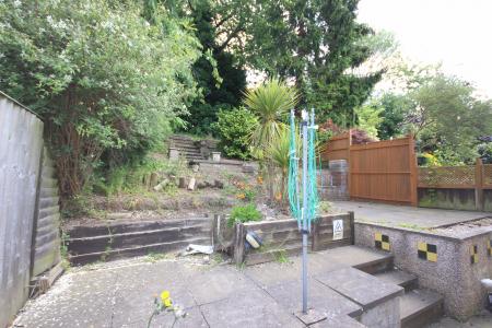 1 bedroom House share to let in Clamp Drive, Derbyshire, Swadlincote, DE11