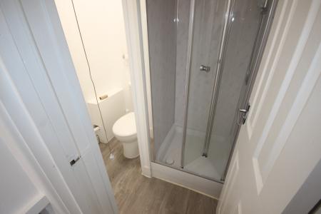 1 bedroom House share to let in Clamp Drive, Derbyshire, Swadlincote, DE11